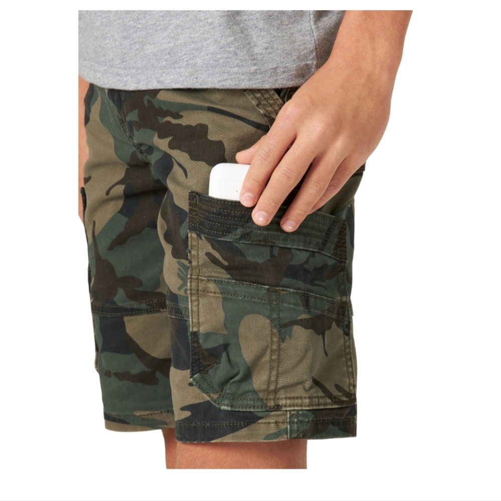 Wrangler Boy's Gamer Cargo Shorts, Regular